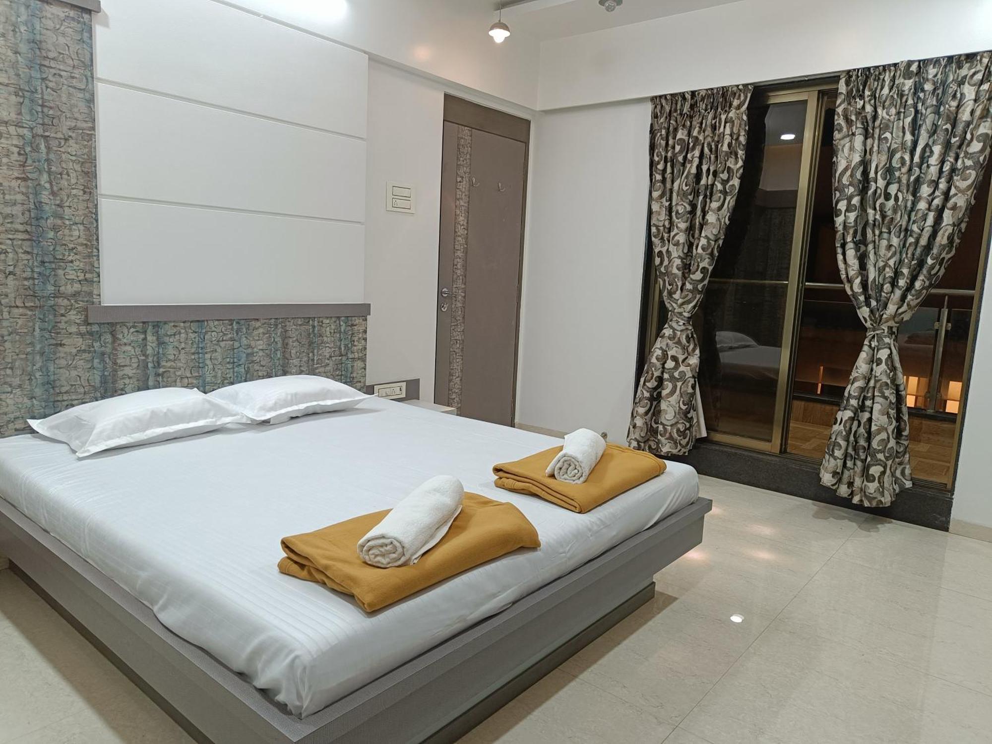 Rain Mist 4Bhk Luxury Villa With Private Pool Lonavala Exterior photo